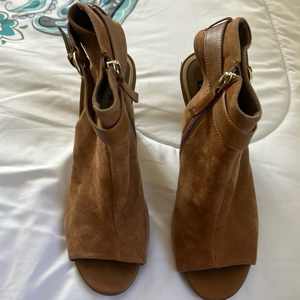 Suede heels